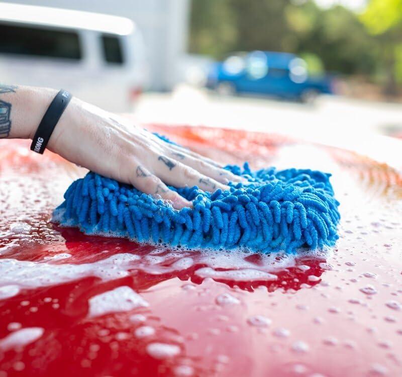 imageThe Rag Company  Premium Chenille Microfiber Knobby Wash Mitts  Perfect for Car Washing and Detailing ScratchFree LintFree DoubleSided Plush and Absorbent Lime Green  Blue 2PackBlue