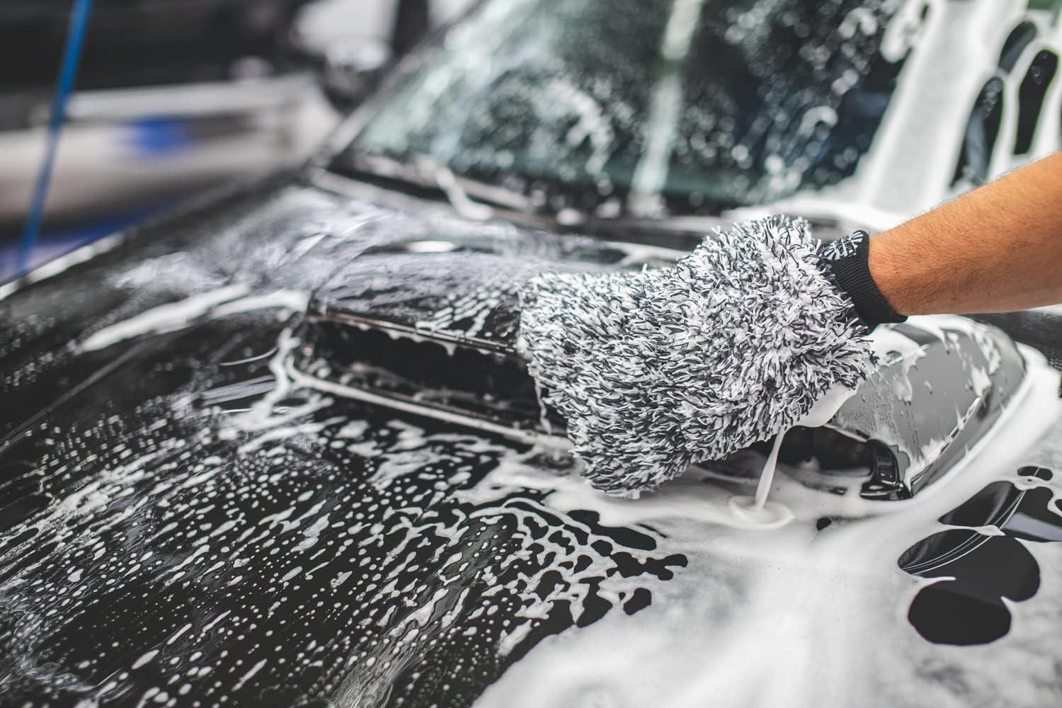 imageThe Rag Company  The Cyclone Ultra Wash Mitt 8in x 9in and Cyclone Ultra Wash Pad 10in x 10in  7030 Blend Korean Microfiber Foam Padding ScratchFree LintFree Black 2Pack