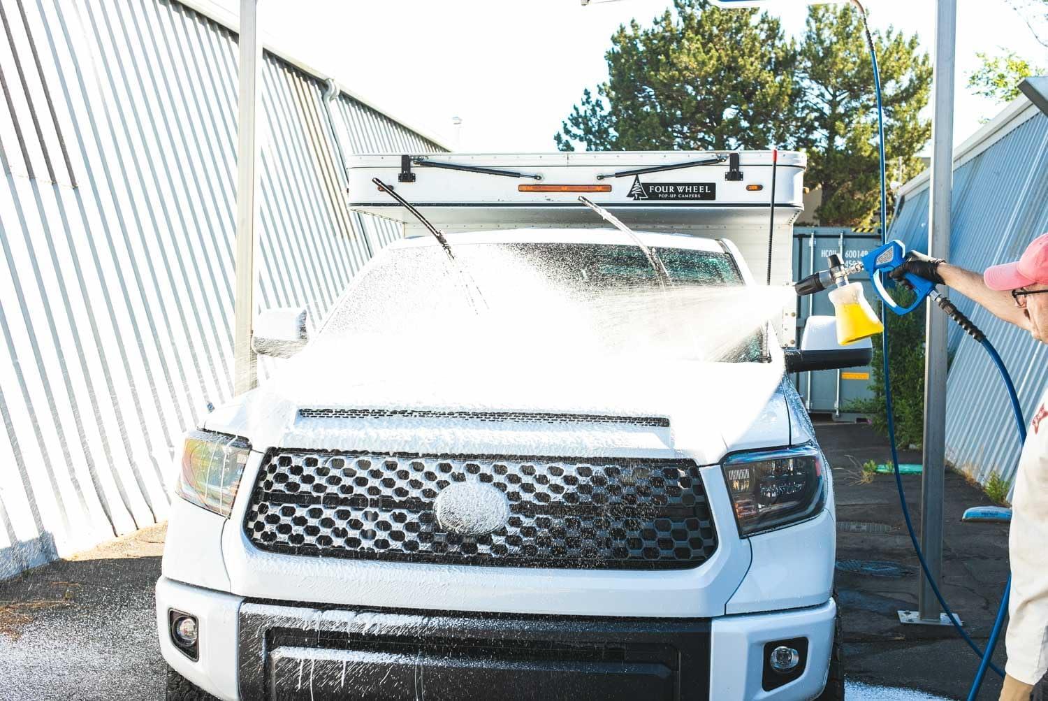 imageKochChemie NanoMagic Shampoo Auto Soap with Gloss Cleaning WaterRepellent Nano Shampoo Layer 1 Liter338 Fl Oz Pack of 1