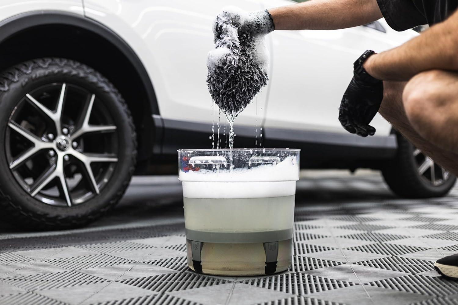image:imageDetail Factory Clean Screen Bucket Filter Traps Dirt amp Debris in the Wash Bucket to Prevent Scratching Vehicle Paint Octane AvalancheSolar Flare
